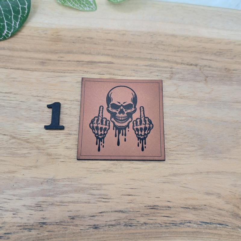 Kunstlederlabel "Middle Finger"