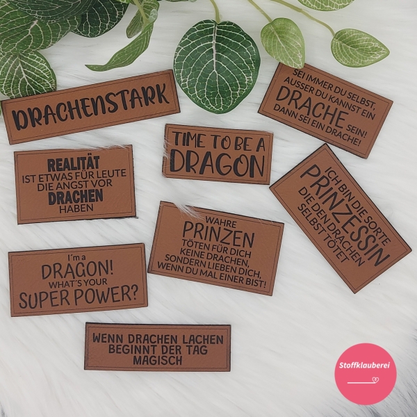 Kunstlederlabel "Drachen Sprüche"